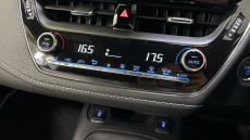 Toyota Corolla 1.8 VVT-i Hybrid Icon 5dr CVT Hybrid Hatchback